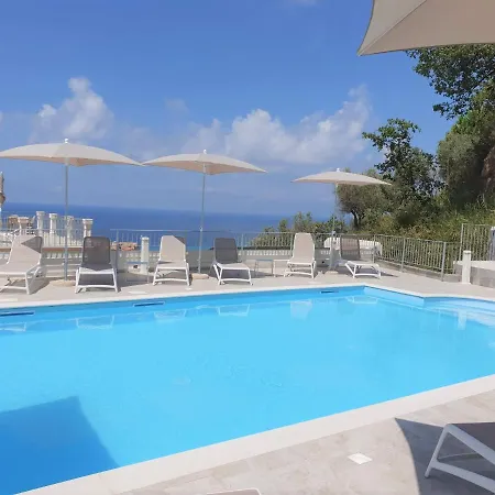 Borgo Panoramico N 9 特罗佩阿