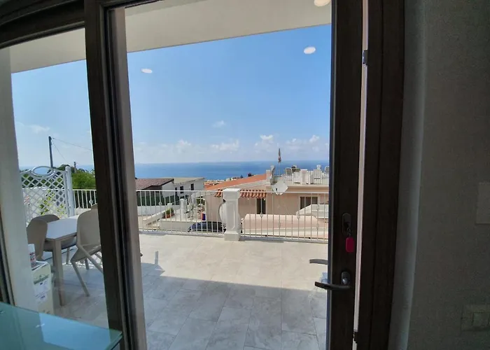 Borgo Panoramico N 9 * Tropea